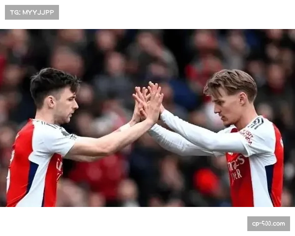 英超焦点大战富勒姆力拼阿森纳榜首保卫战上演主场韧性考验